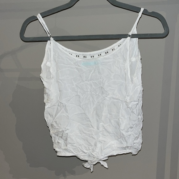 Spaghetti strap blouse with front tie - Picture 2 of 8